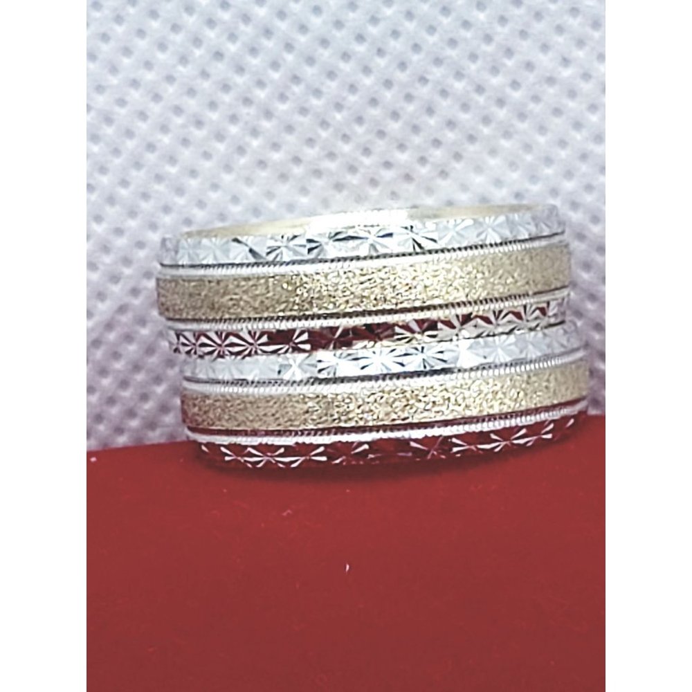 Solid 14K White and Yellow Gold Two Tone Wedding Ring - Picture 15 of 16